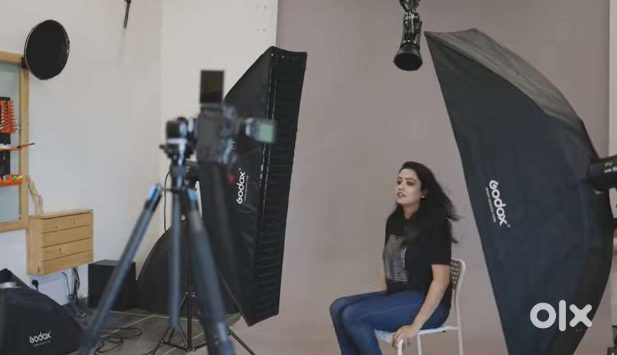 Female Part Time Designer cum Model required