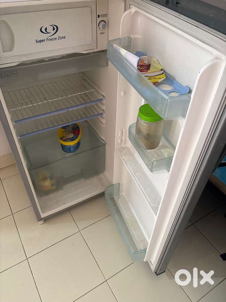 Y bcz I'm shifting room