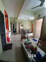 FRONT SIDE OPEN WELL VENTILATED SPACIOUS FLAT
