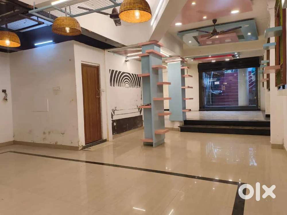 Ground floor Shop / Office space for rent in Murinjapalam.