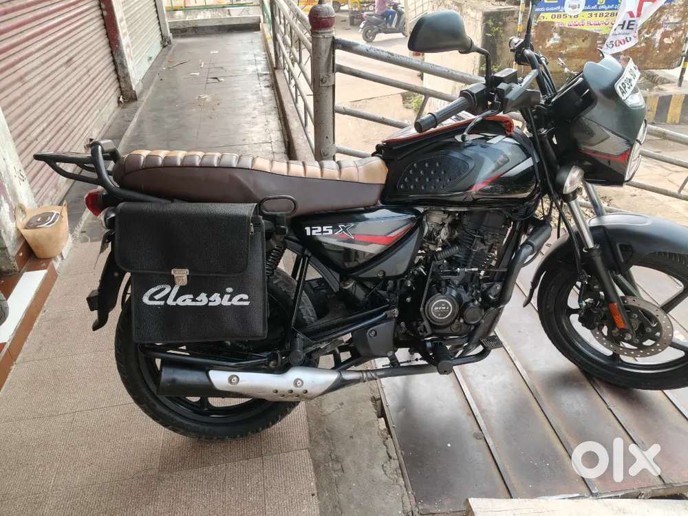 Bajaj ct 125x