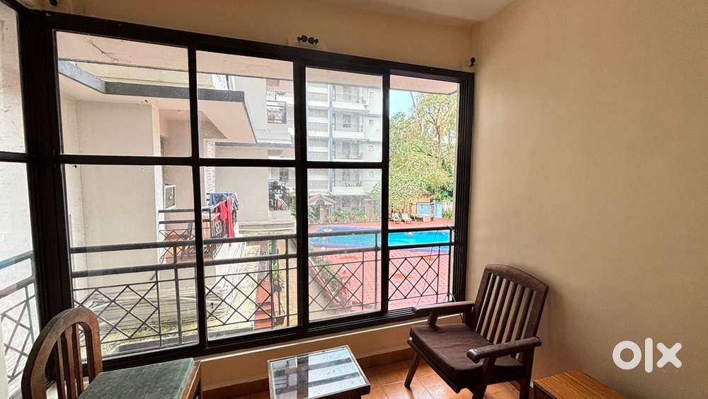 Room with pool view,10min away from calangute beach