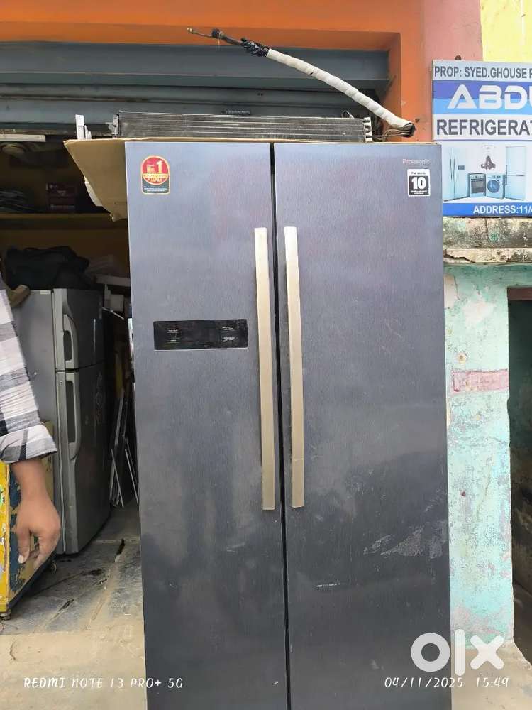 Panasonic side by side fridge 550 liters
