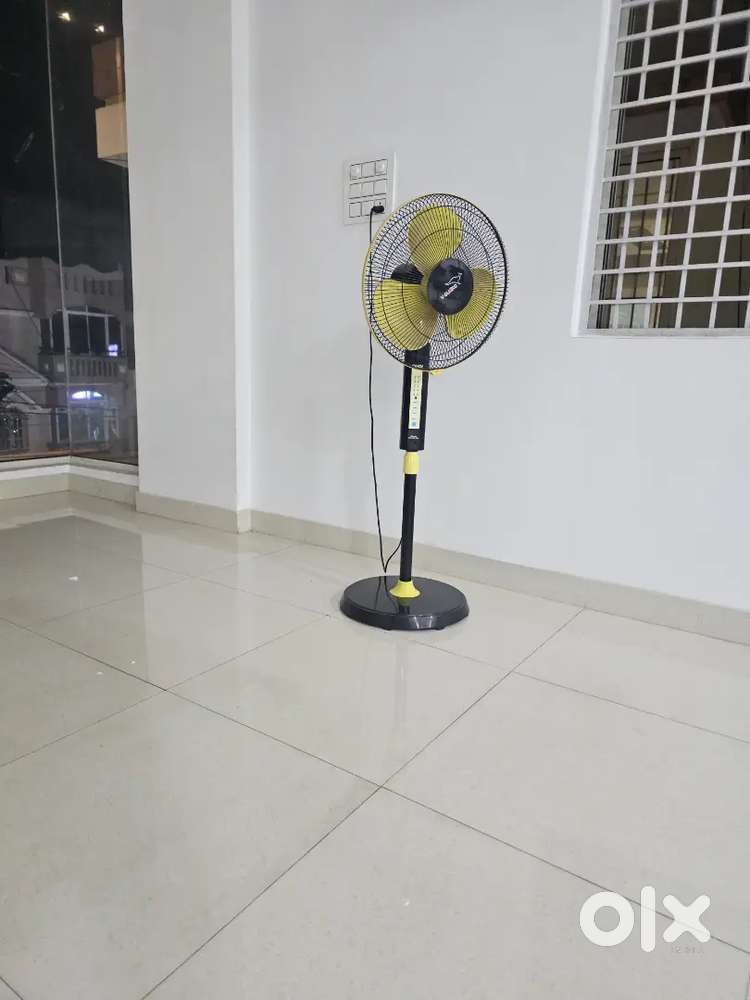 Pedestal FAN
