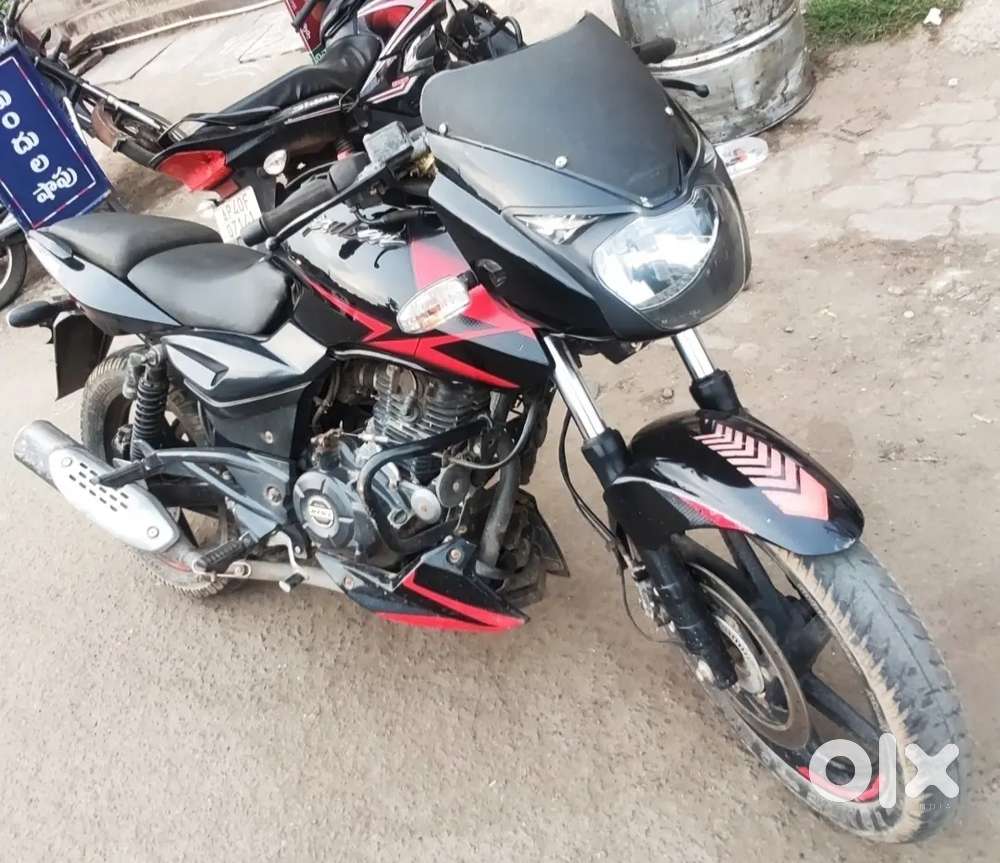 Bajaj pulsar 150