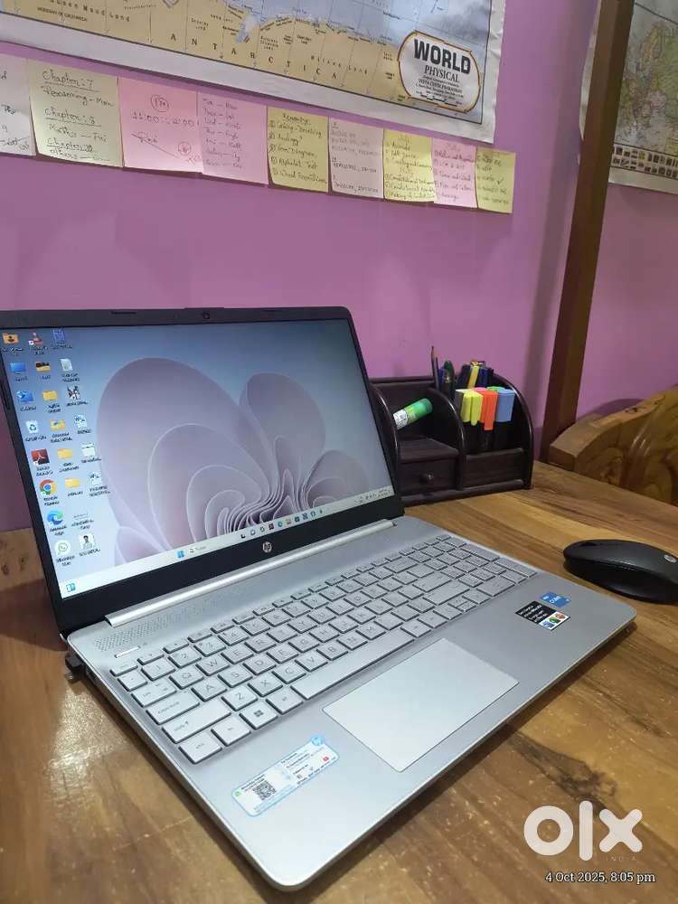 Hp laptop 15s intel core i3 (band new)