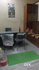 Hall office rent par available hai