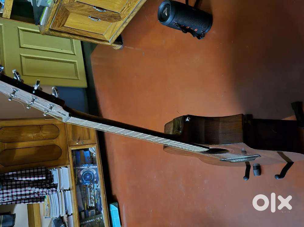 Wooden heart company, guitar electro  acrostic Fishman pick up