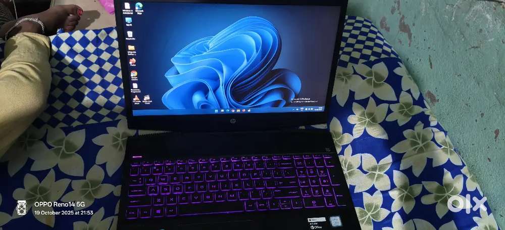 HP i5 gaming laptop