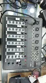 Electric audio mixer