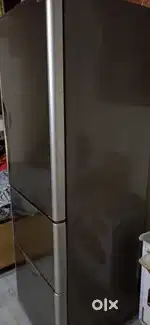 Hitachi refrigerator