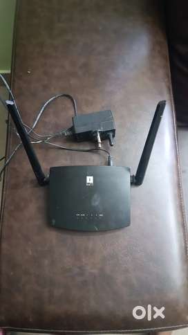 iBall WiFi Router with Adapter
