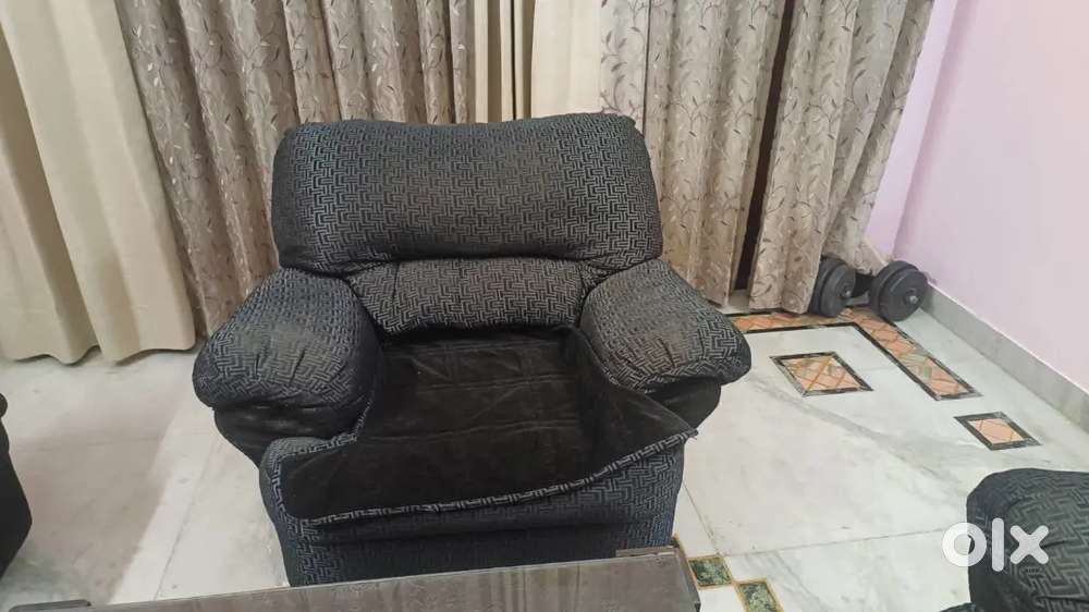 Sofa in Good Condition for Sell