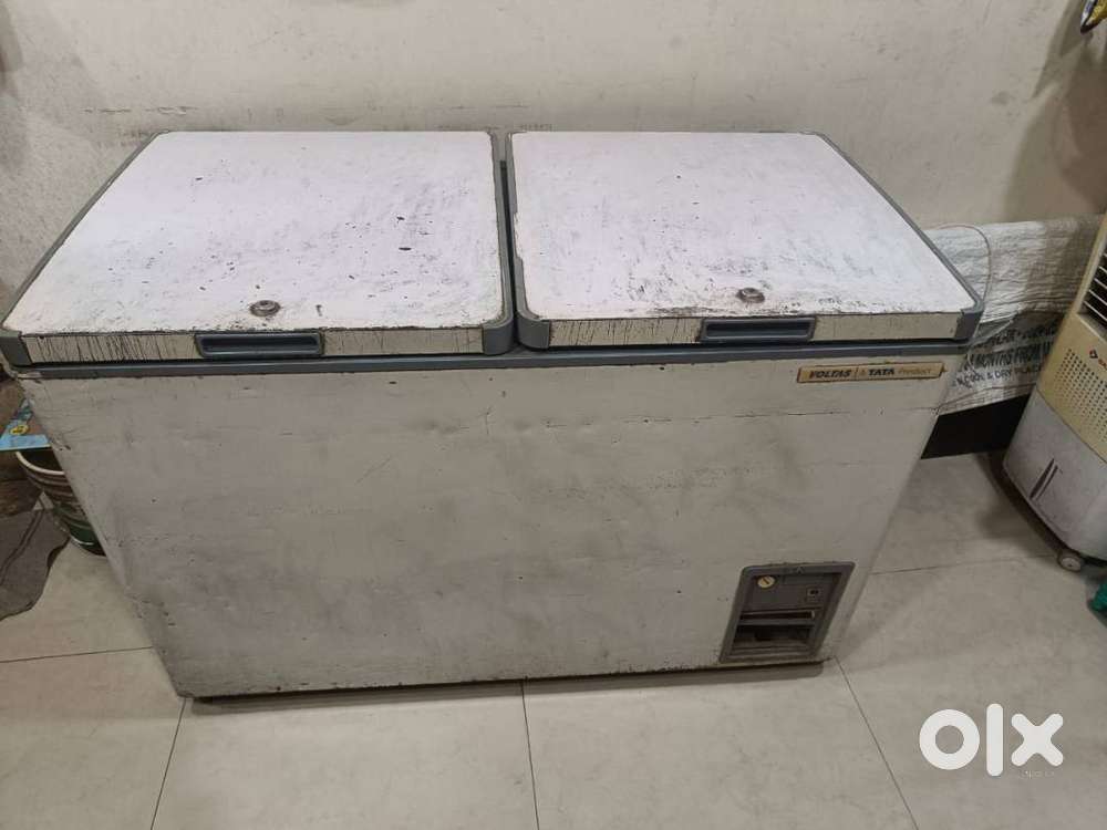 Voltas Double Door Deep Freezer