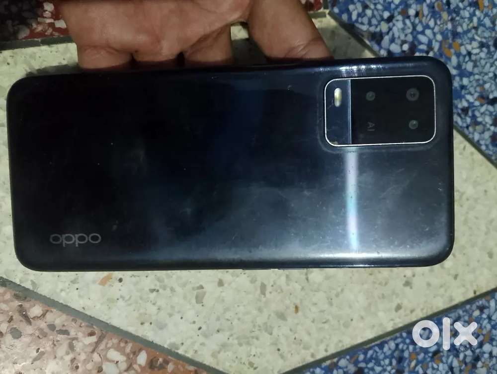 folder thoda demech hai. Koi dikkat nu hai arjent sell