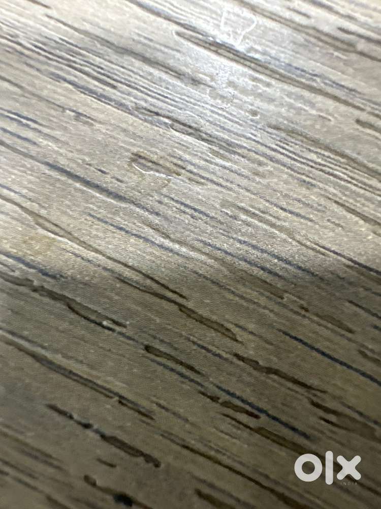 Urgent sale 98 sq plot in saraswati vihar