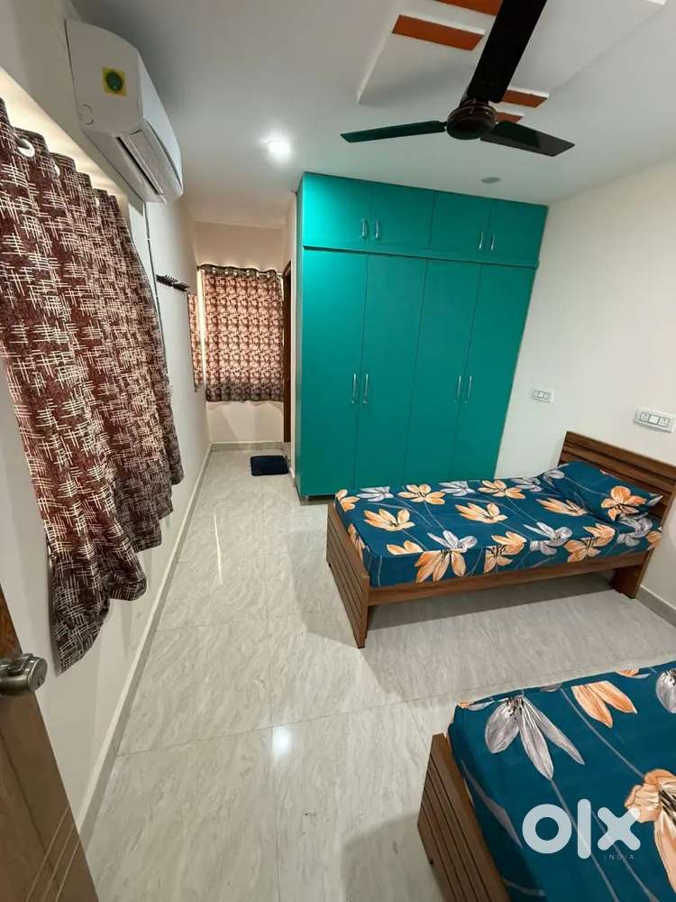 Running woman's hostel sale