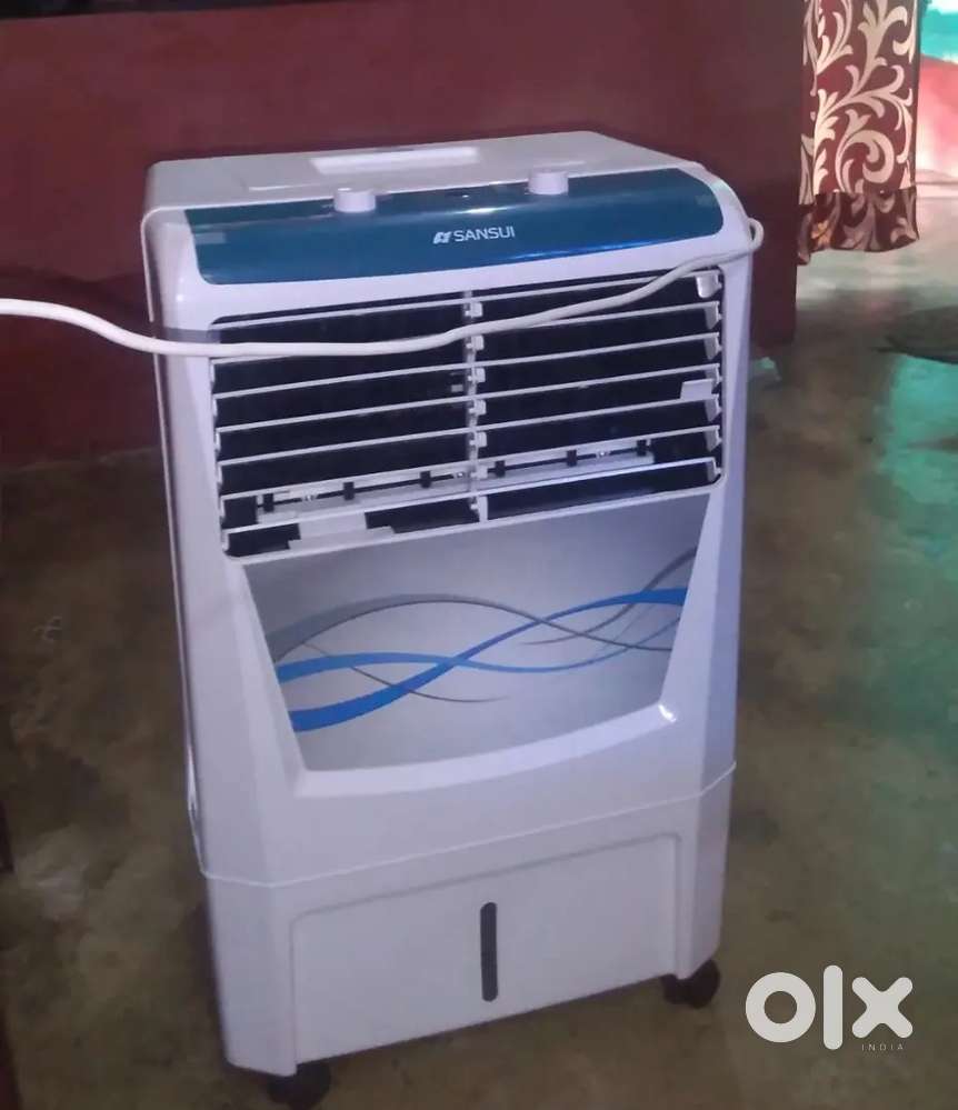 37 L Room/Personal Air Cooler (White, Red, Zephyr 37)