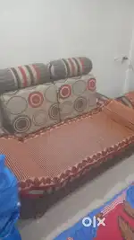 Comfortable 6-Seater Sofa in Excellent Condition - Quick Sale!