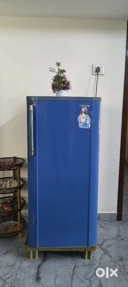 Samsung 5 star 183L fridge