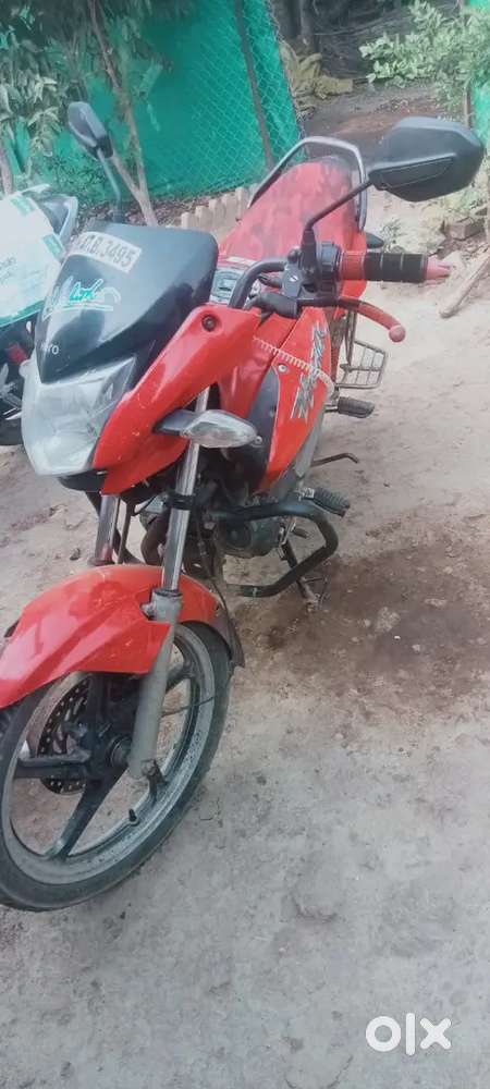 Hero Hunk super class condition just take and drive