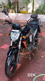 Yamaha FZS