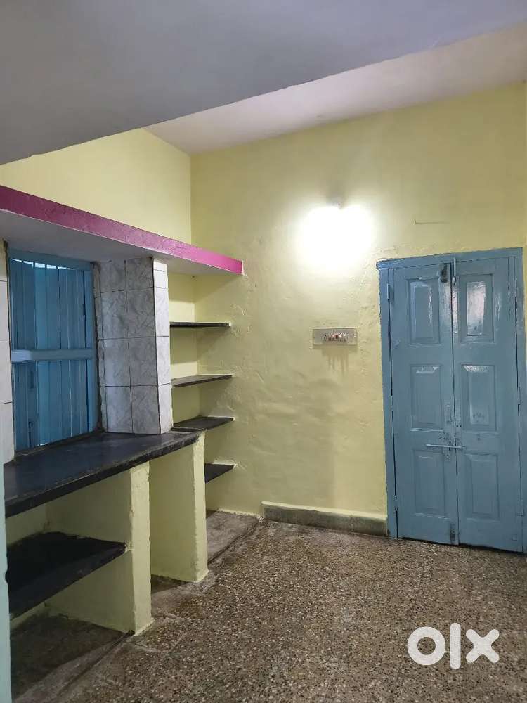 Seprate Single Room For One Girl Only