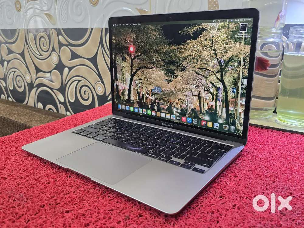 M1 Air 2021 Apple Macbook 8gb 256gb SSD 13inch Retina Touch iD