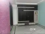 Semi-Furnished Independent floor.
