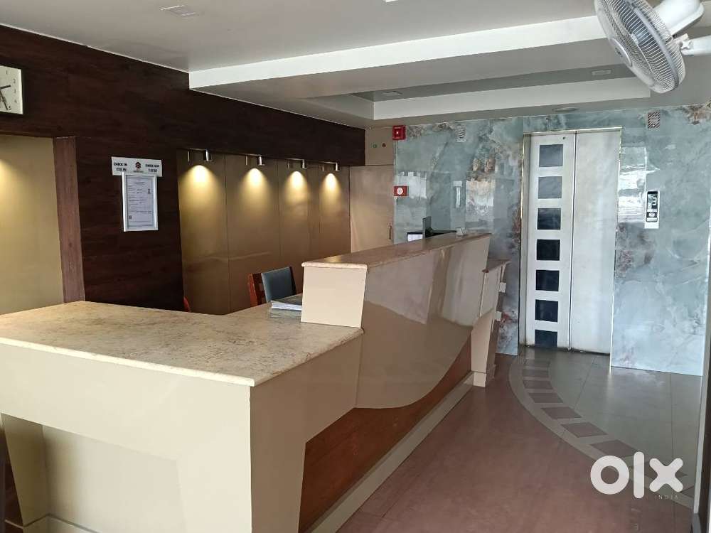 Receptionist with experience