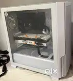 Gaming PC { White }