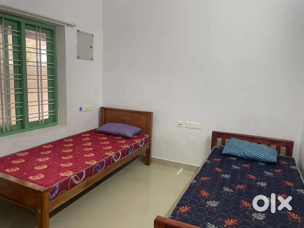 3 BHK FURNISHED @ KAKKANAD