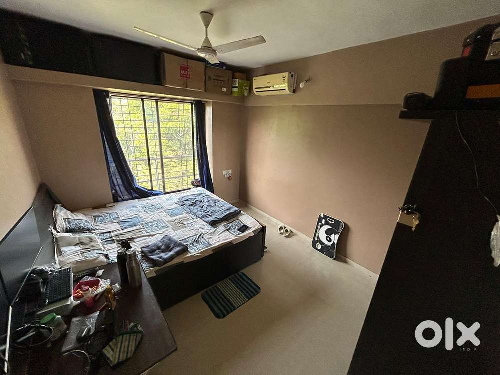 Single occupancy in 2bhk flat for girls