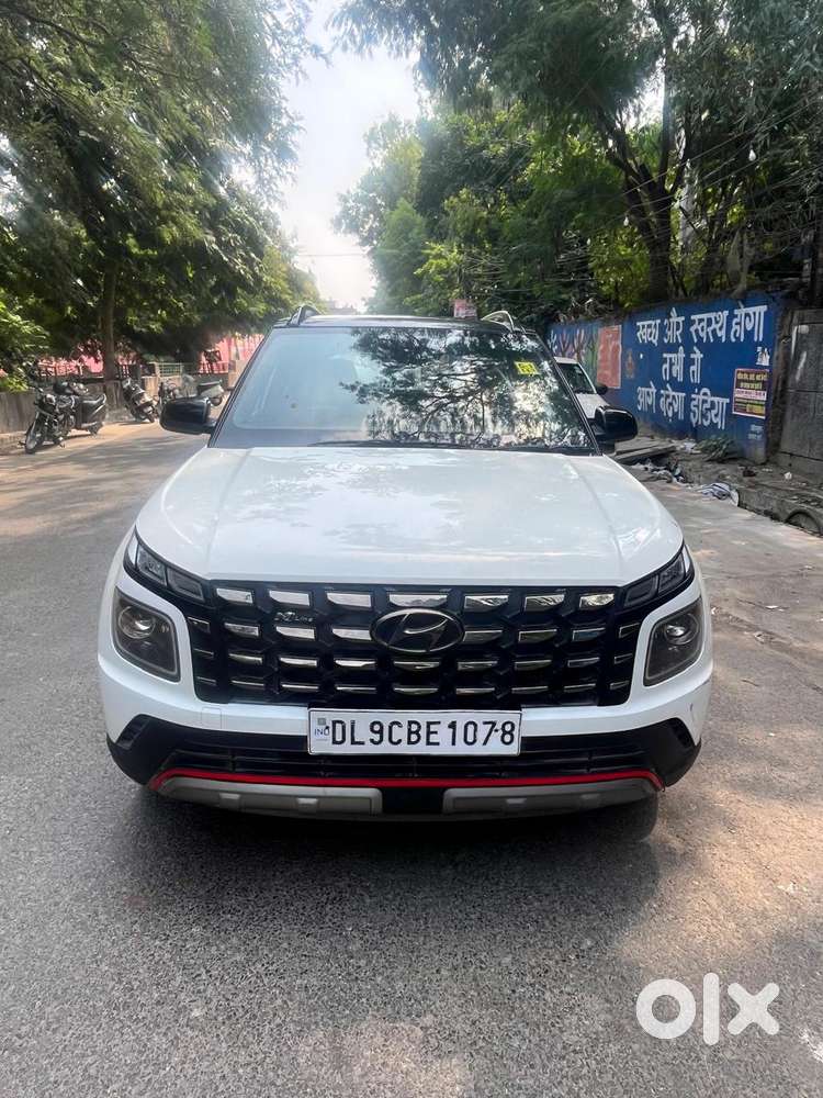 Hyundai Venue S Turbo DCT, 2024, Petrol