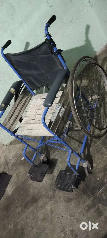 Wheel chair