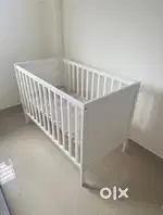 Ikea sundvik baby cot