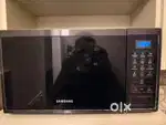5 years old Samsung 23 L Microwave