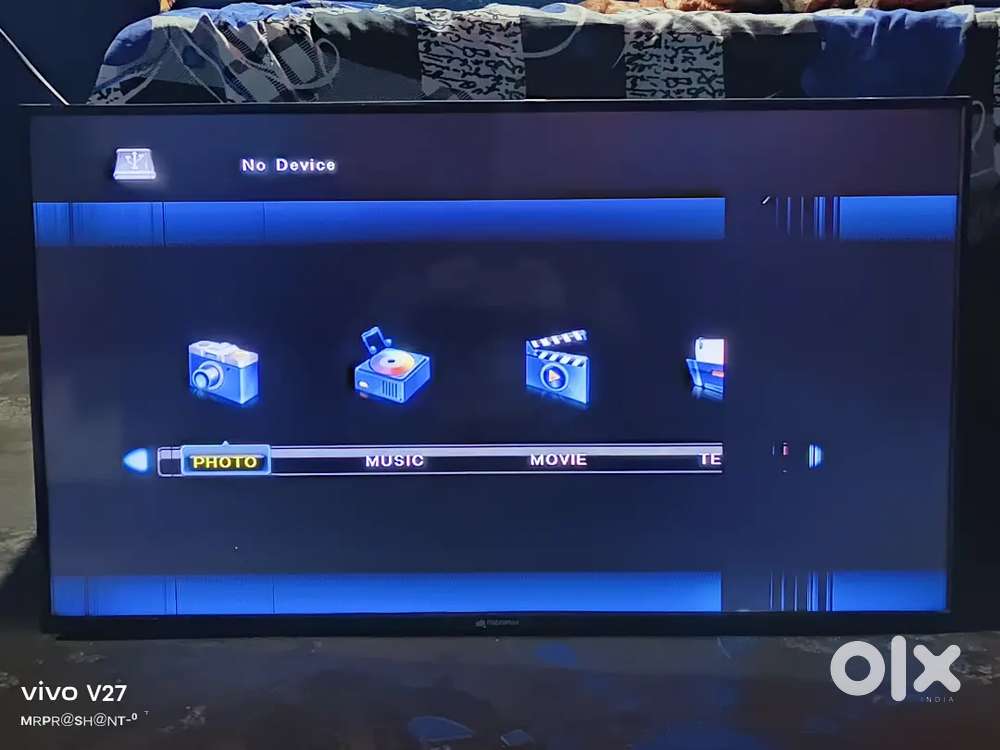 New condition me hai tv only pannel change hoga 40Inch