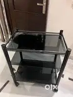 TV glass cabinet in good condition