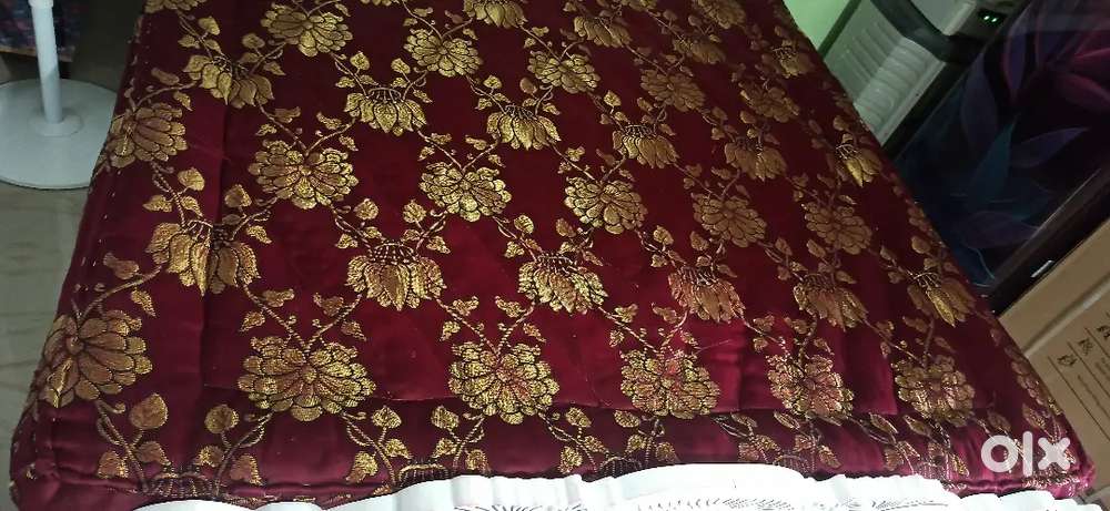 King Size Mattress - Like New Only 5 Months Old Premium Quality!