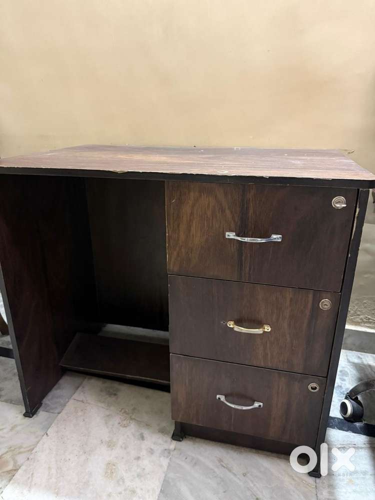 Study table with 3 conpartments and Chair with wheels