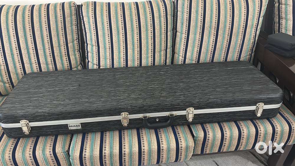 Bass Guitar Hard Case
