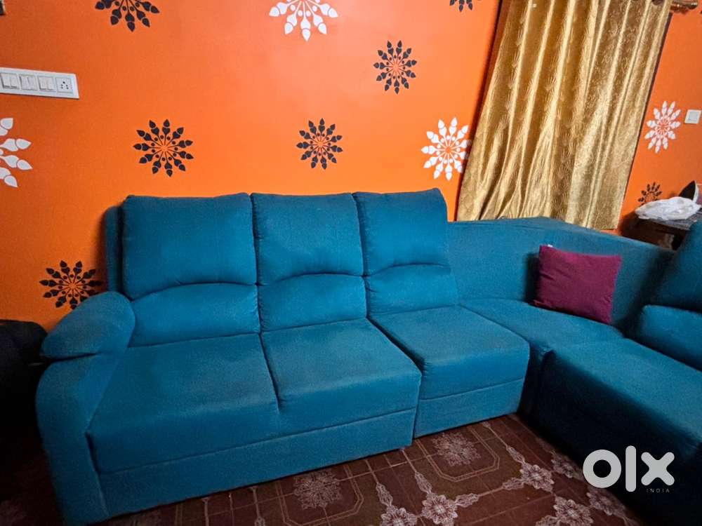 Corner sofa