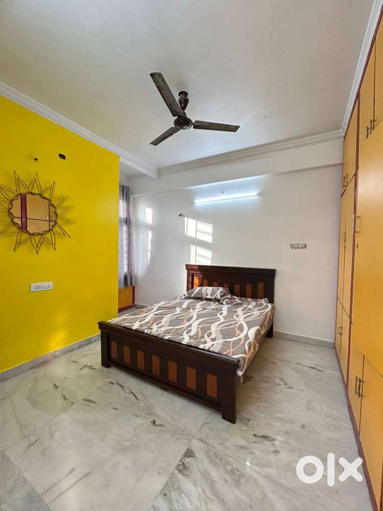 3BHK Furnished Flat near KIMS Sunshine, and AIG Gachibowli Hospitals