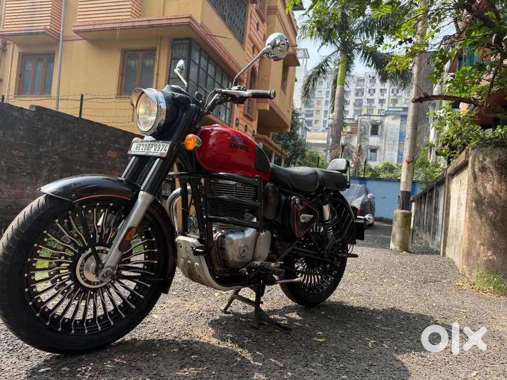Royal Enfield classic 350 with dual channel ABS model 2022