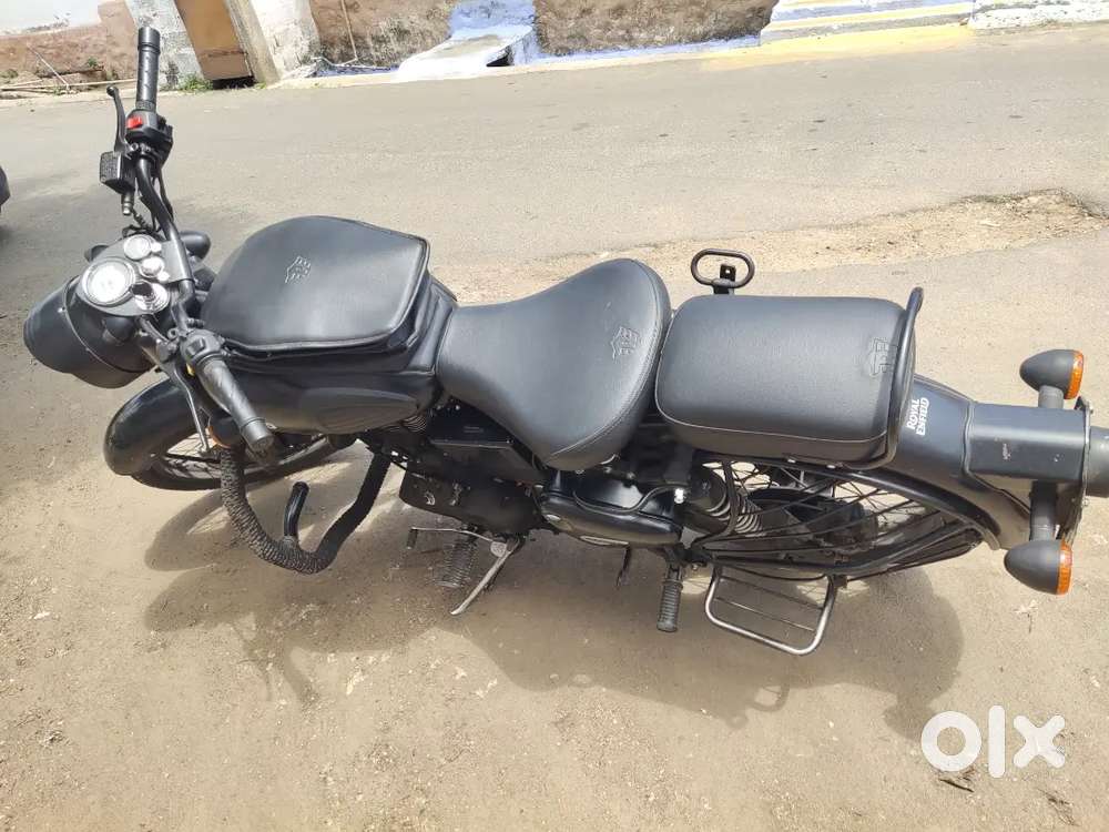 Royal Enfield classic 500cc Black Colour