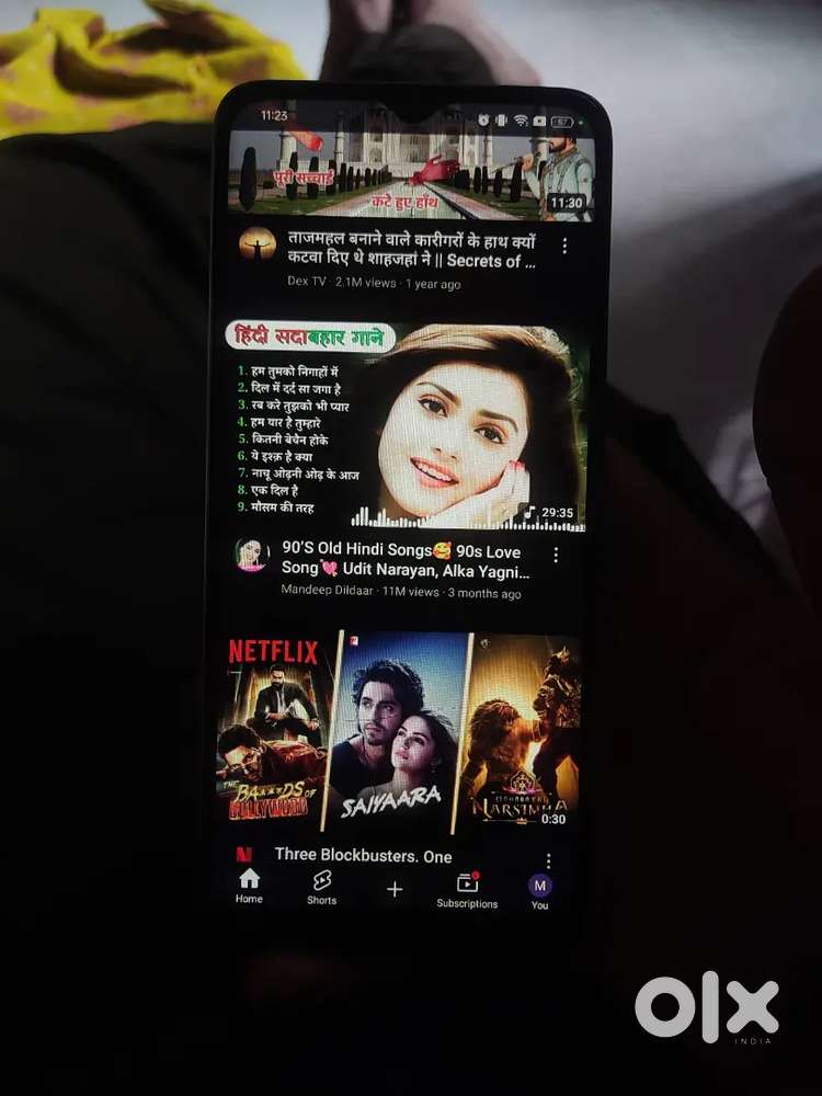Vivo A78 5G snapdragon7 phone like new condition and I phone 6s
