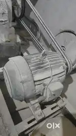 अर्जंट सेल गिरण आटा चक्की विथ मोटर