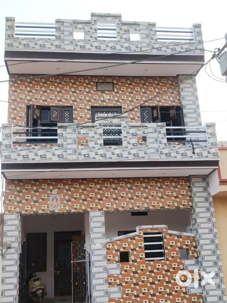 House 5BHK for sale at Khaturia Colony