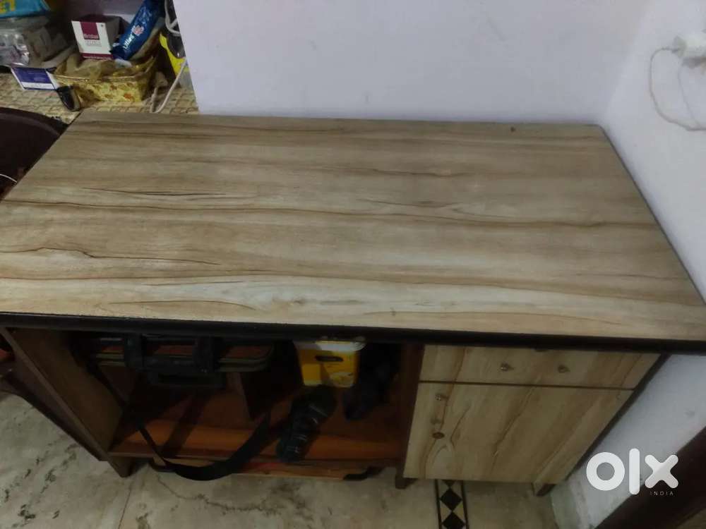 Heavy wooden computer table